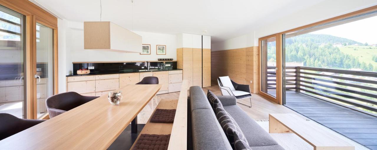 Saleghes Dolomites Residence Сельва-ді-Валь-Гардена Екстер'єр фото